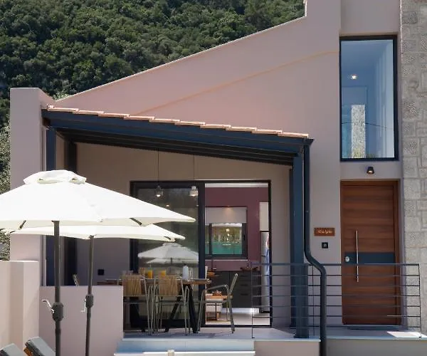 Rizomata Luxury Willa *