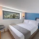 Rizomata Luxury Villa *