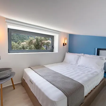 Rizomata Luxury Луксозна вила *