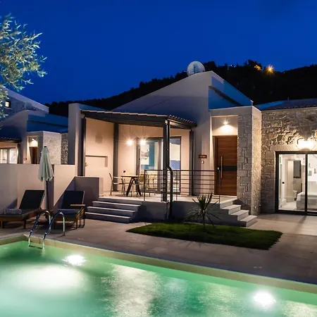 וילה Rizomata Luxury