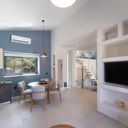 וילה Rizomata Luxury *