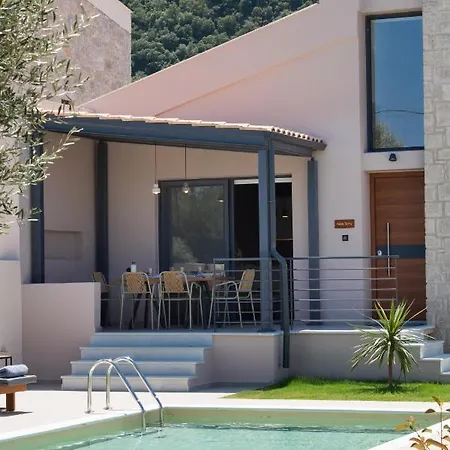 Rizomata Luxury Луксозна вила