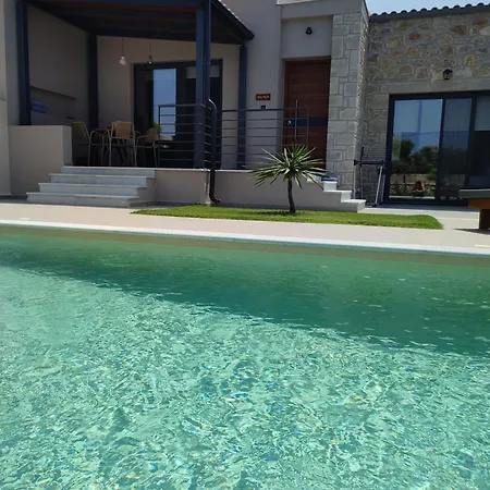 Rizomata Luxury Villa