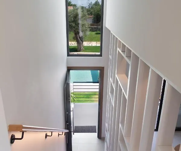 Rizomata Luxury Villa *